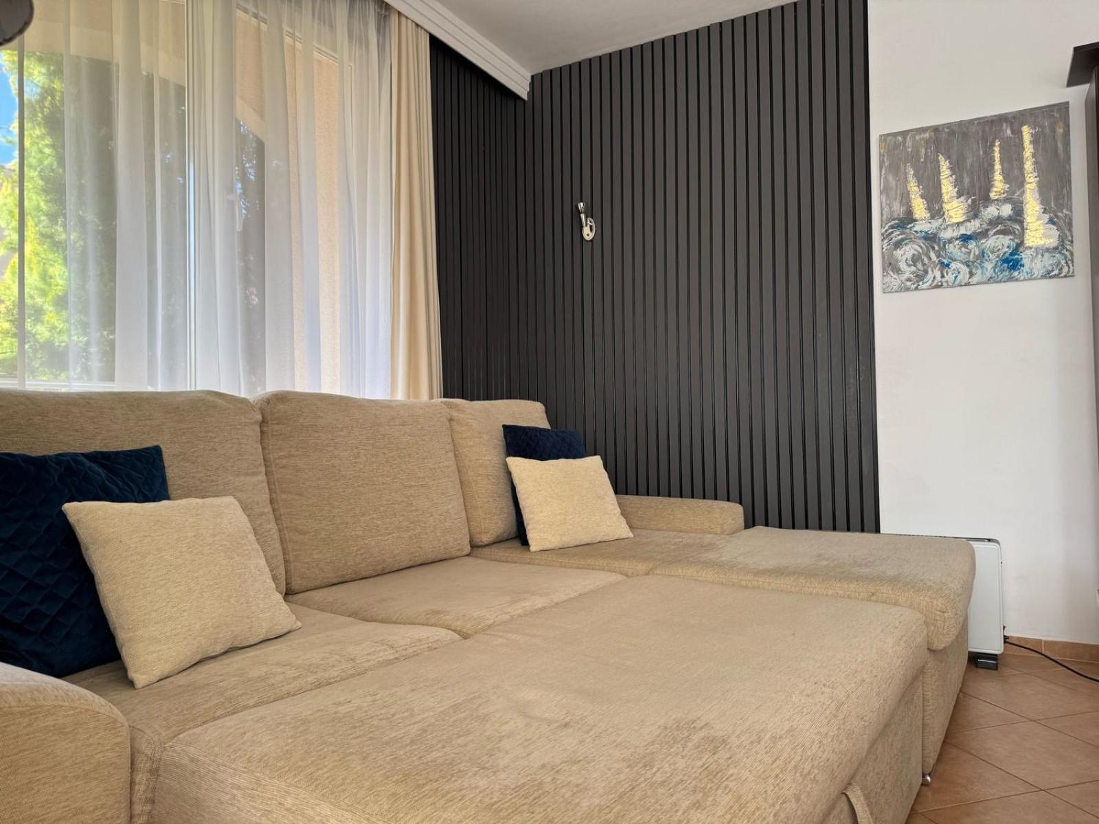 Atia Resort Chernomorets Bagian luar foto