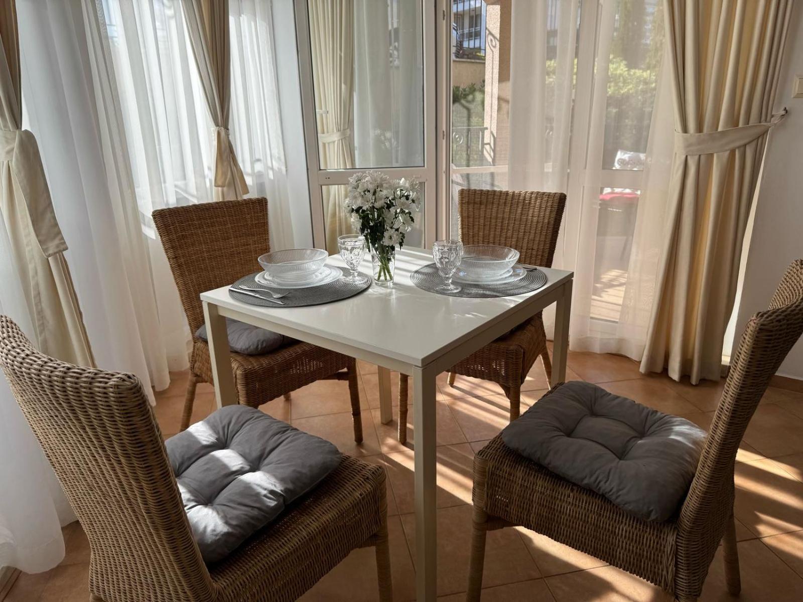 Atia Resort Chernomorets Bagian luar foto