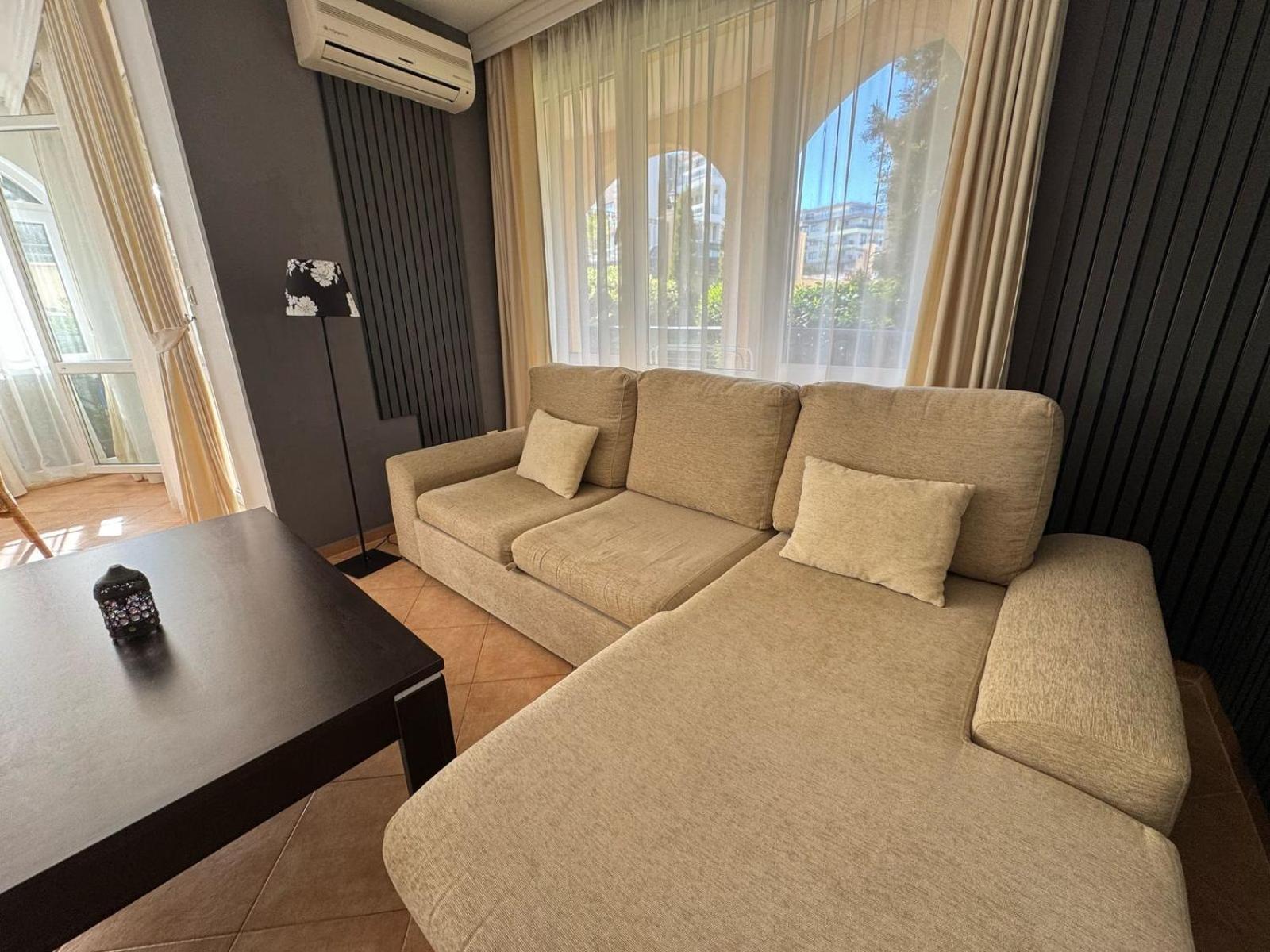 Atia Resort Chernomorets Bagian luar foto